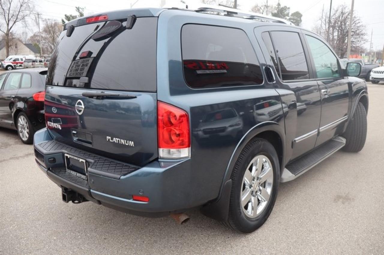 Nissan Armada  2013
