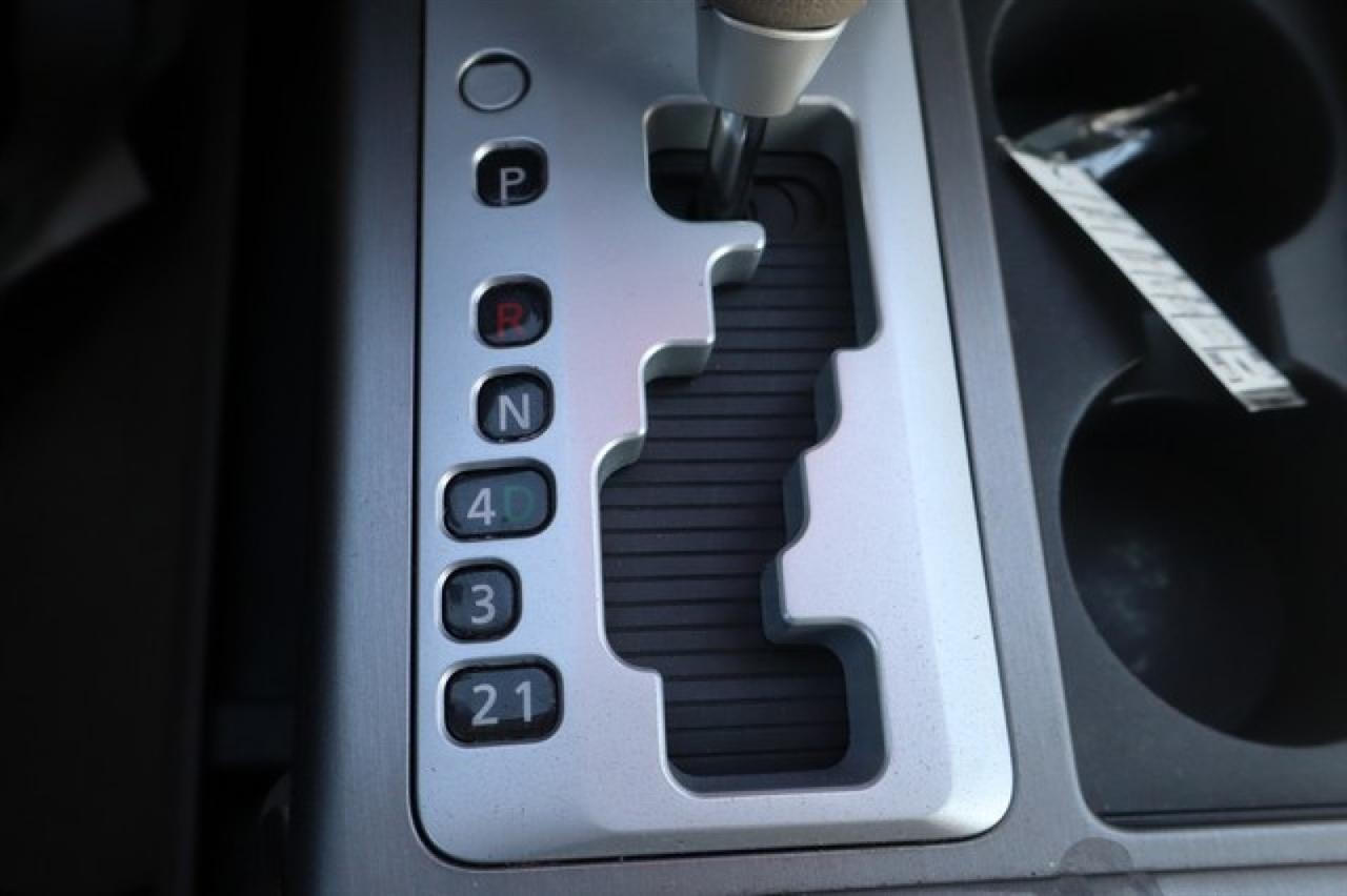 Nissan Armada  2013
