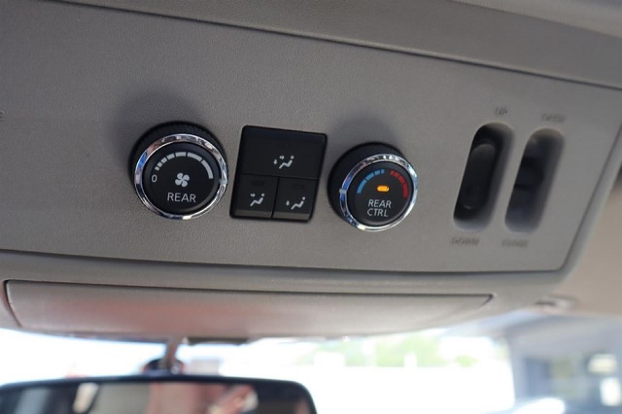 Nissan Armada  2013