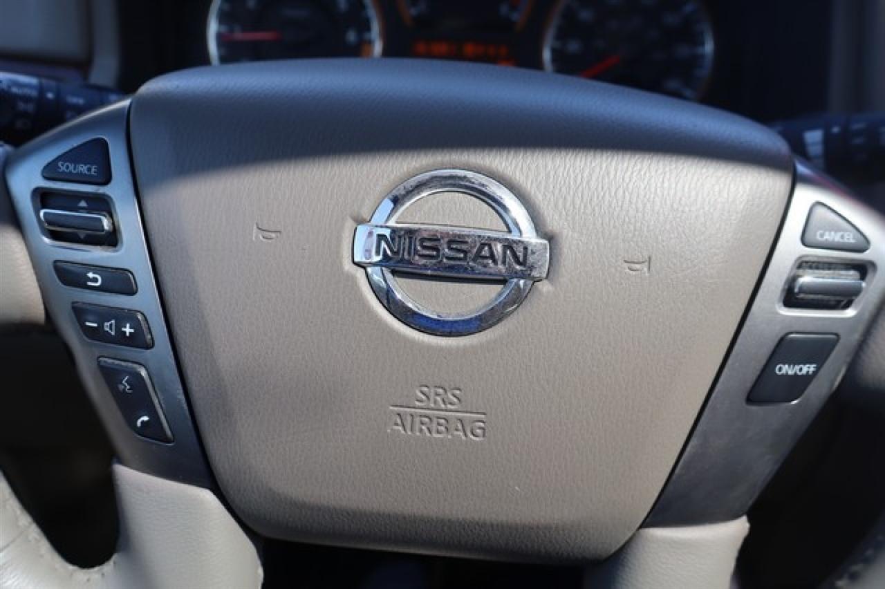 Nissan Armada  2013