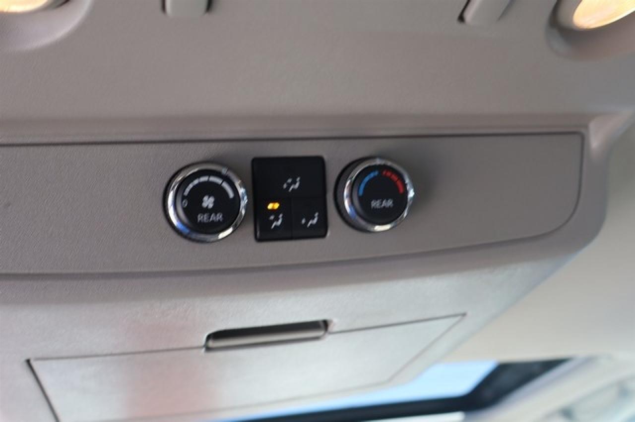 Nissan Armada  2013
