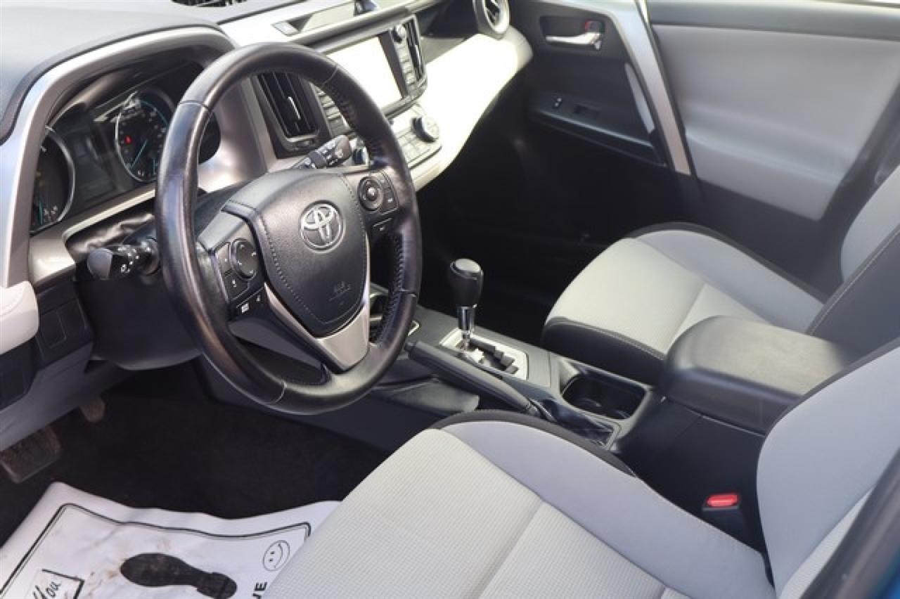 Toyota RAV4 Hybrid  2017