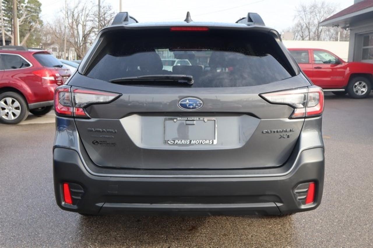 Subaru Outback  2021