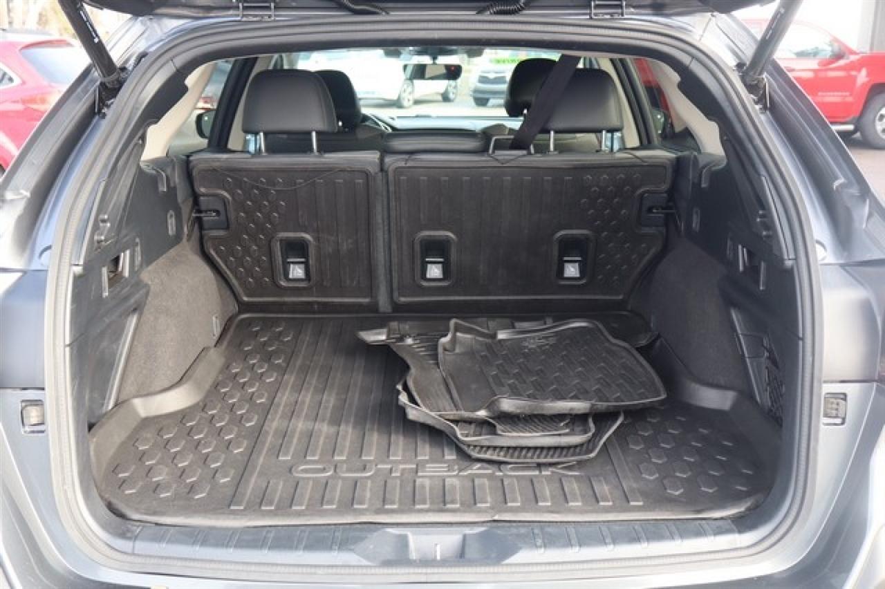 Subaru Outback  2021