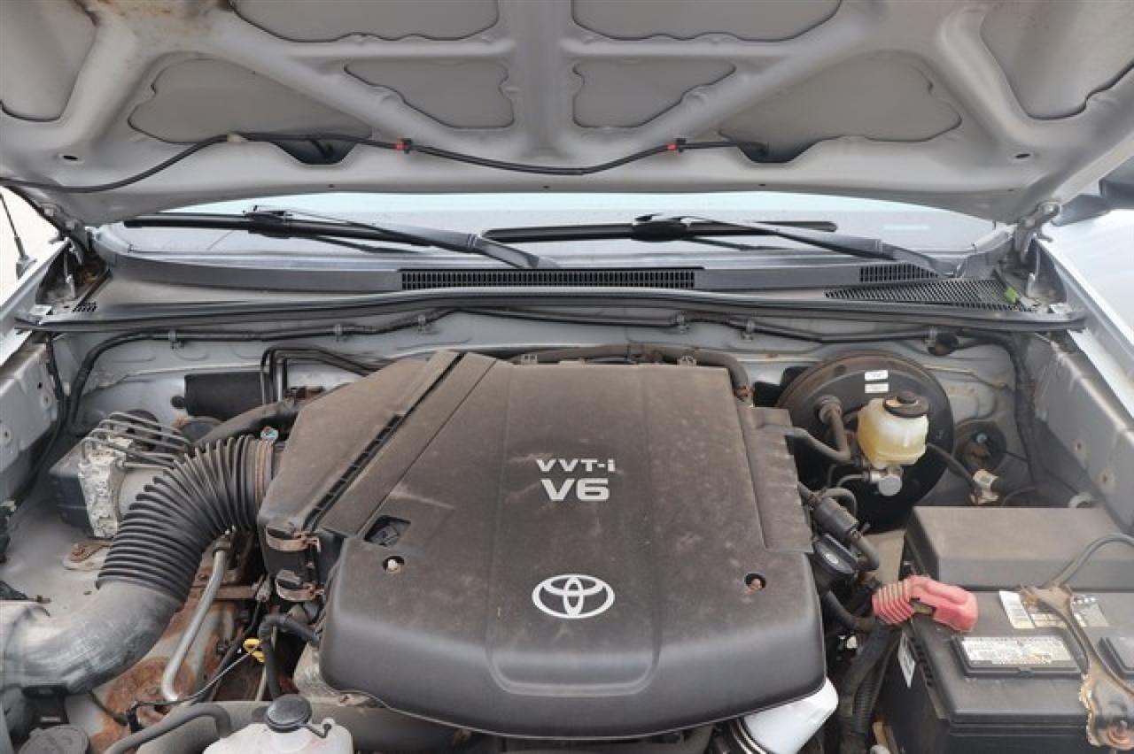 Toyota Tacoma  2010