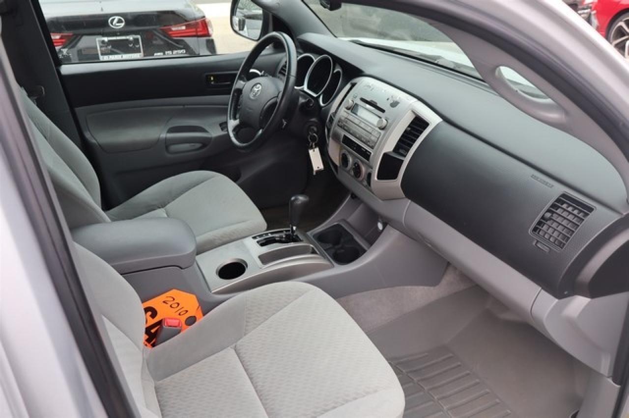 Toyota Tacoma  2010