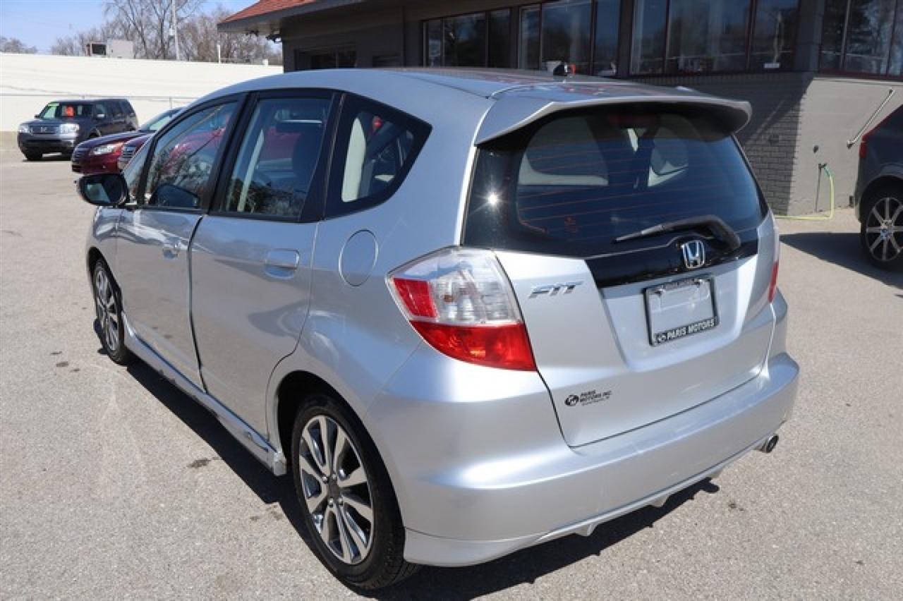 Honda Fit  2012