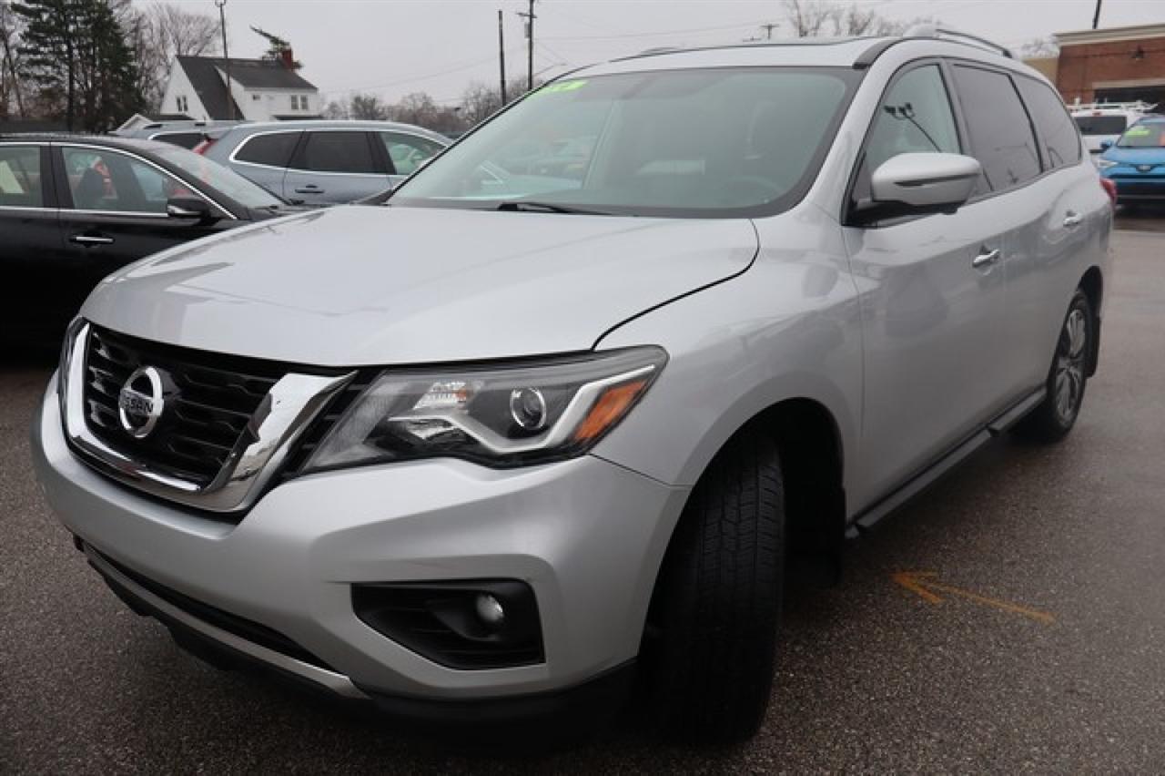 Nissan Pathfinder  2017
