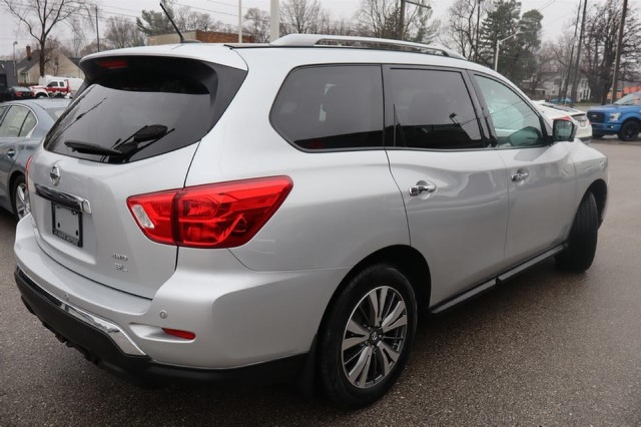 Nissan Pathfinder  2017