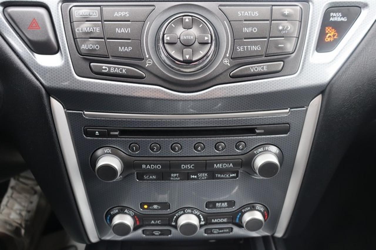 Nissan Pathfinder  2017