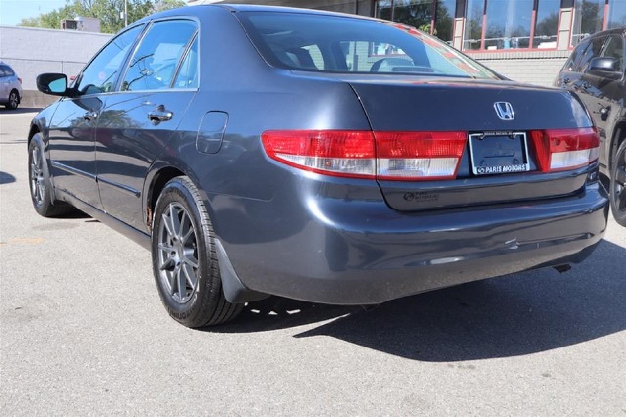 Honda Accord  2003