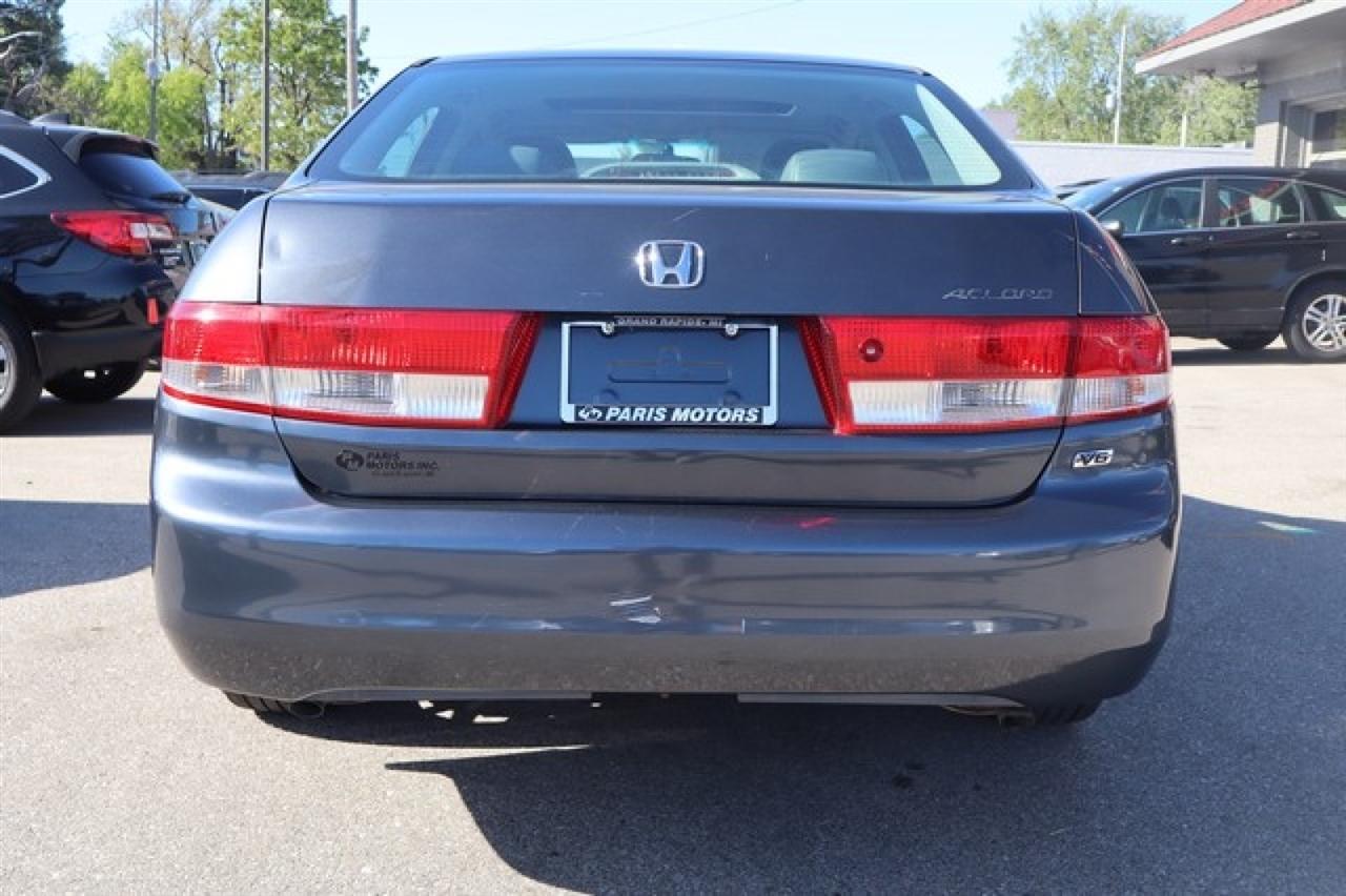 Honda Accord  2003