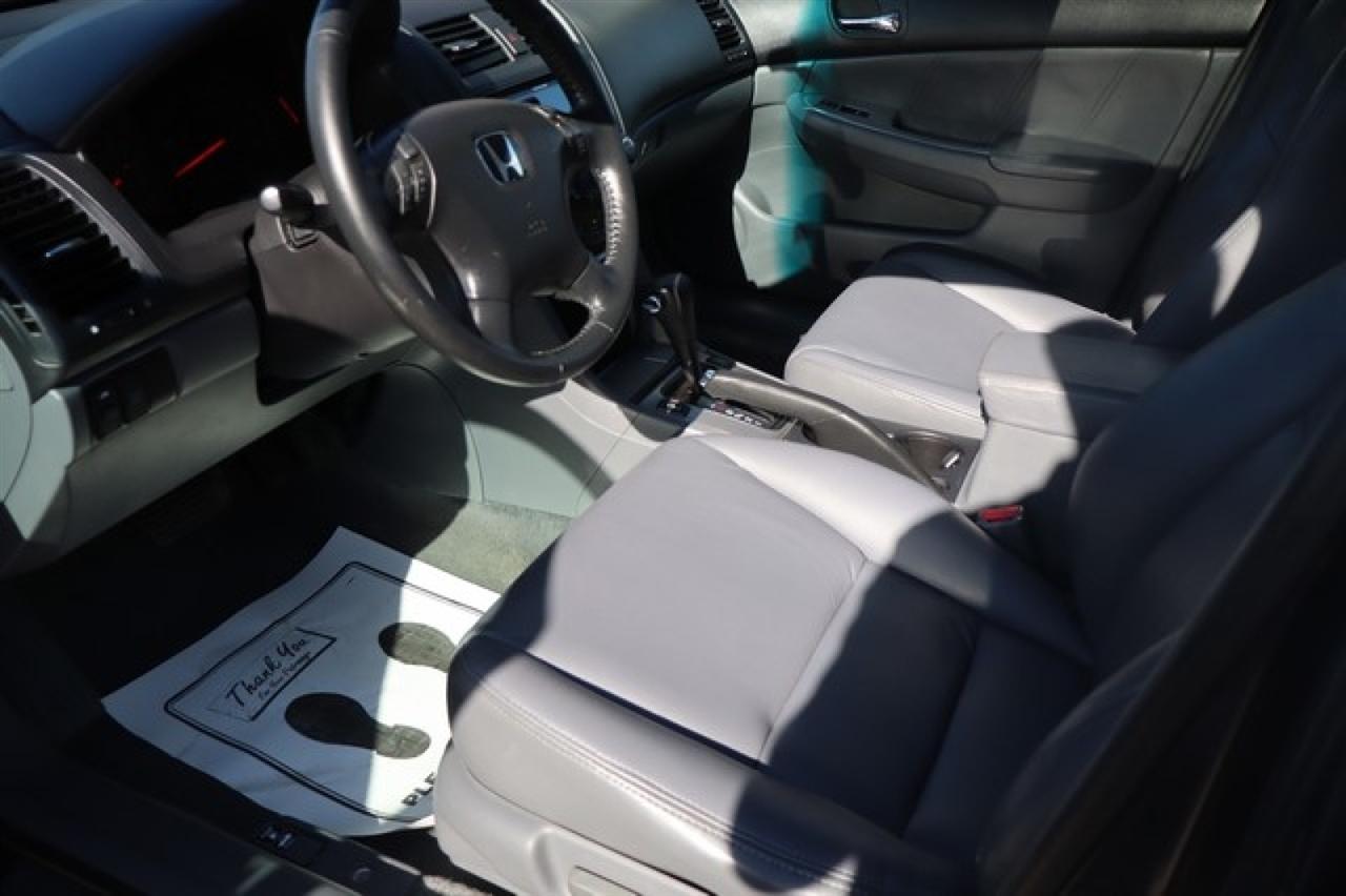 Honda Accord  2003