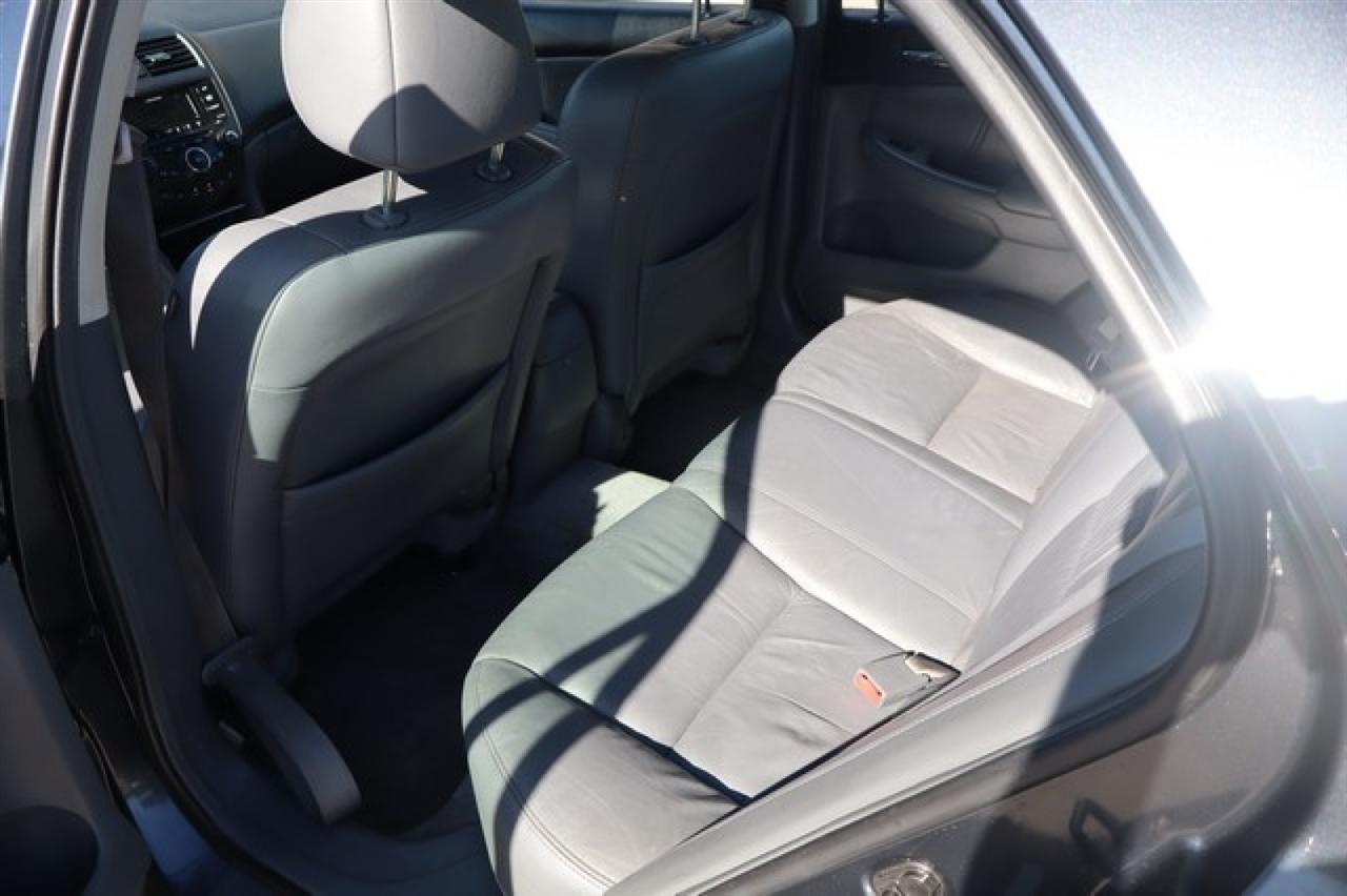 Honda Accord  2003