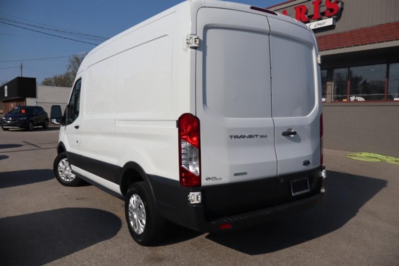 Ford Transit  2016