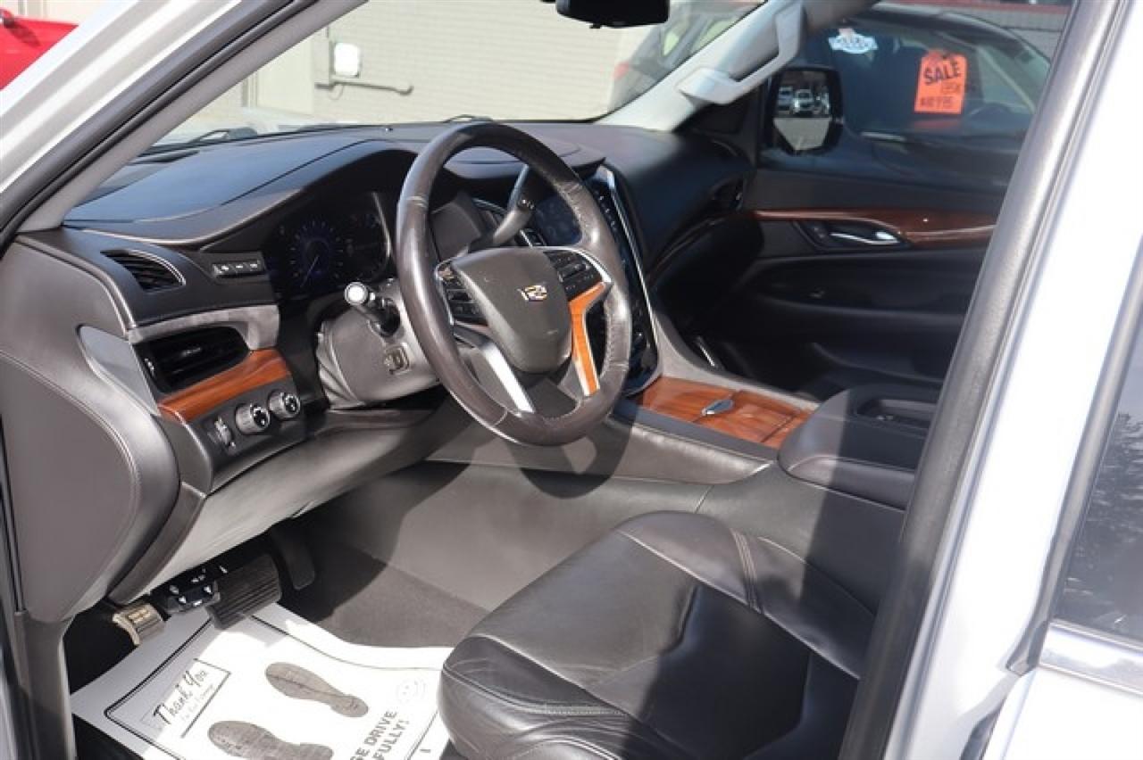 Cadillac Escalade  2018