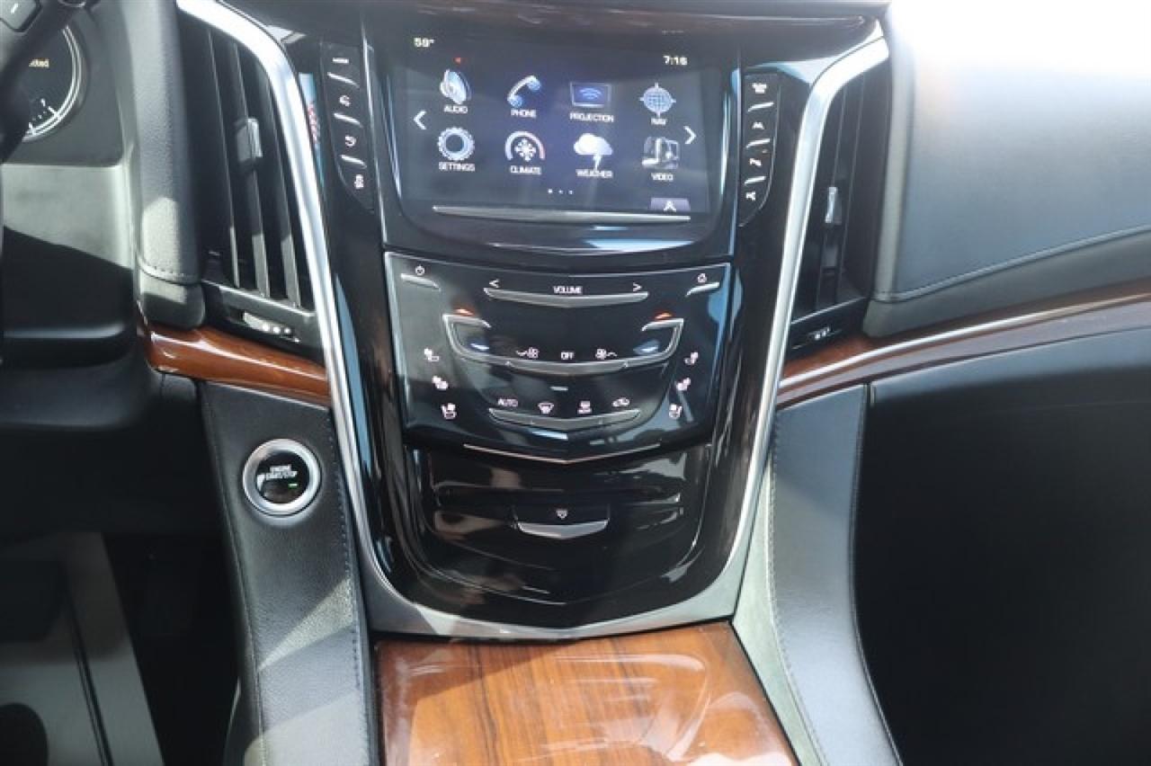 Cadillac Escalade  2018