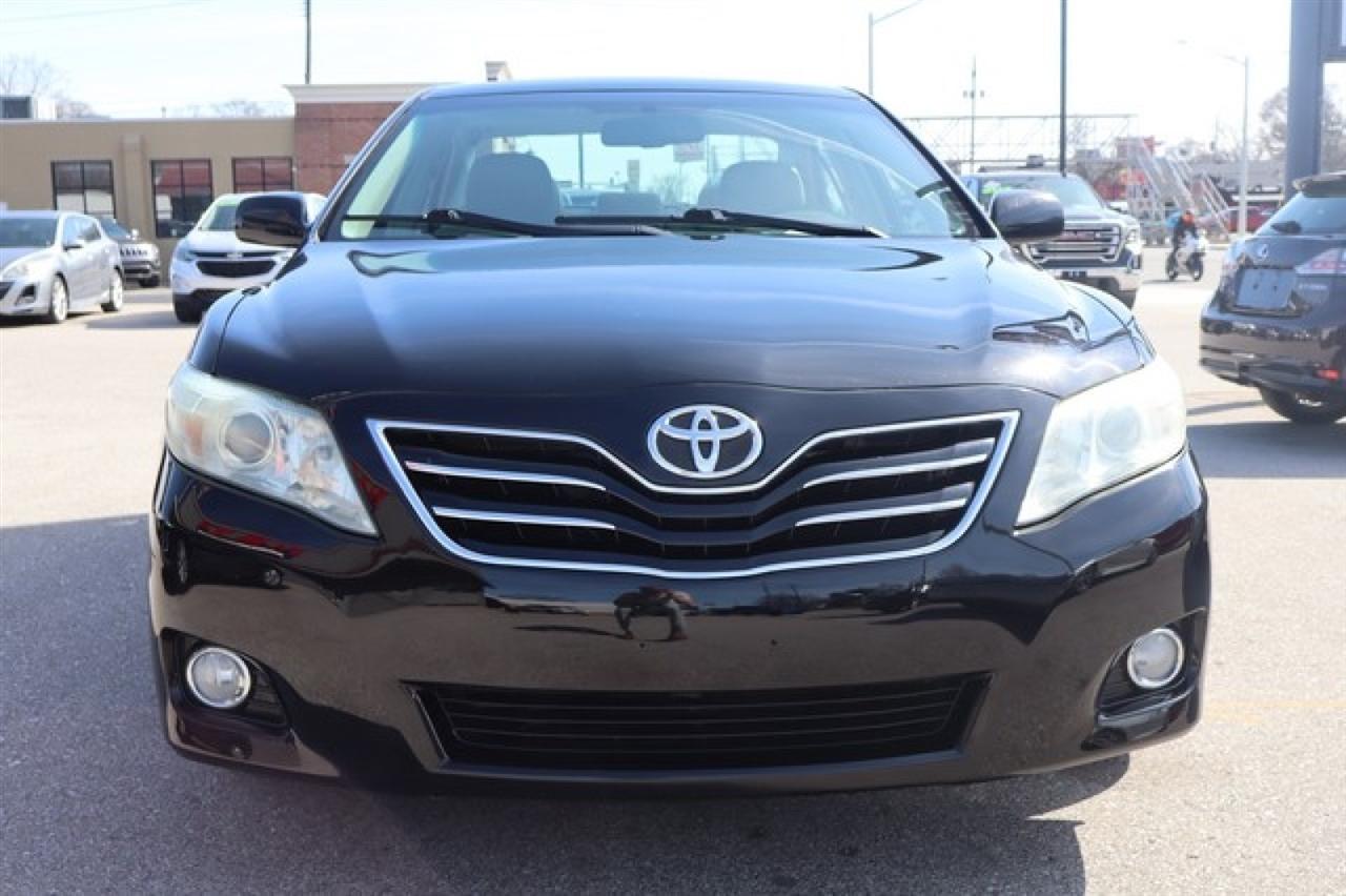 Toyota Camry  2011