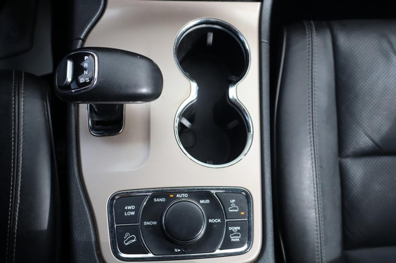 Jeep Grand Cherokee  2014