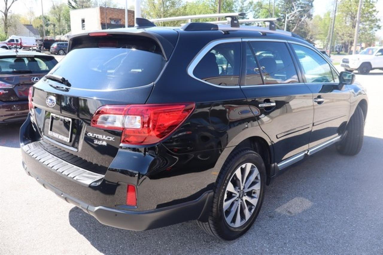 Subaru Outback  2017