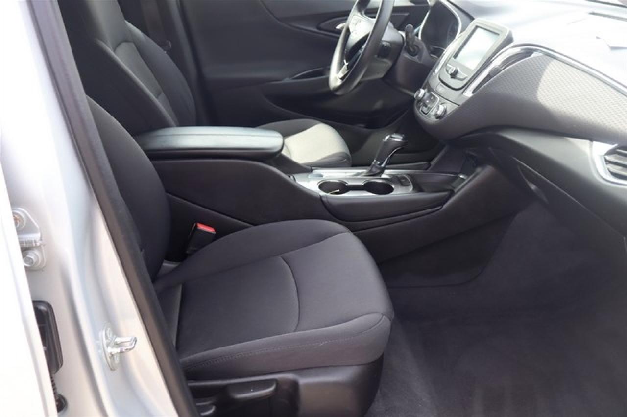 Chevrolet Malibu  2016