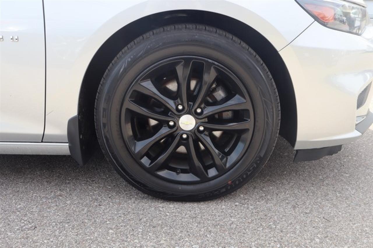 Chevrolet Malibu  2016
