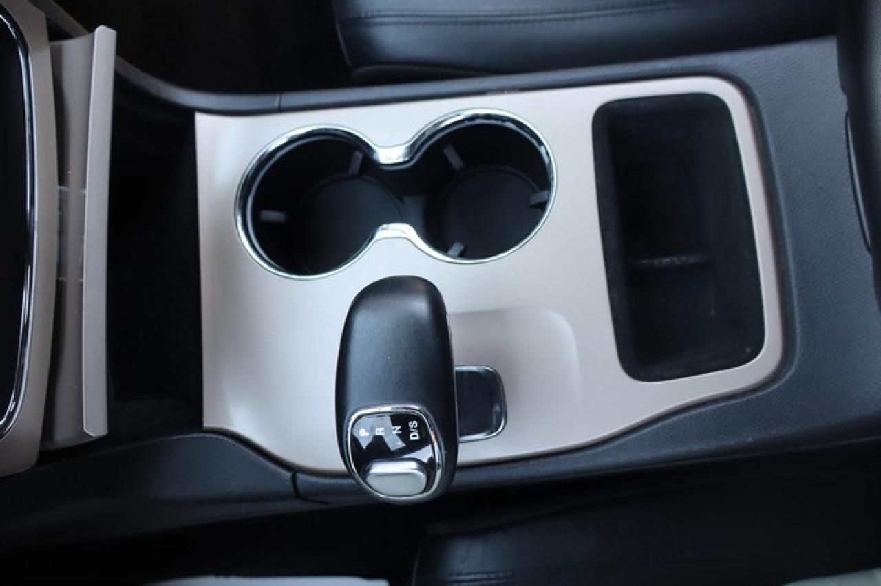 Jeep Grand Cherokee  2014