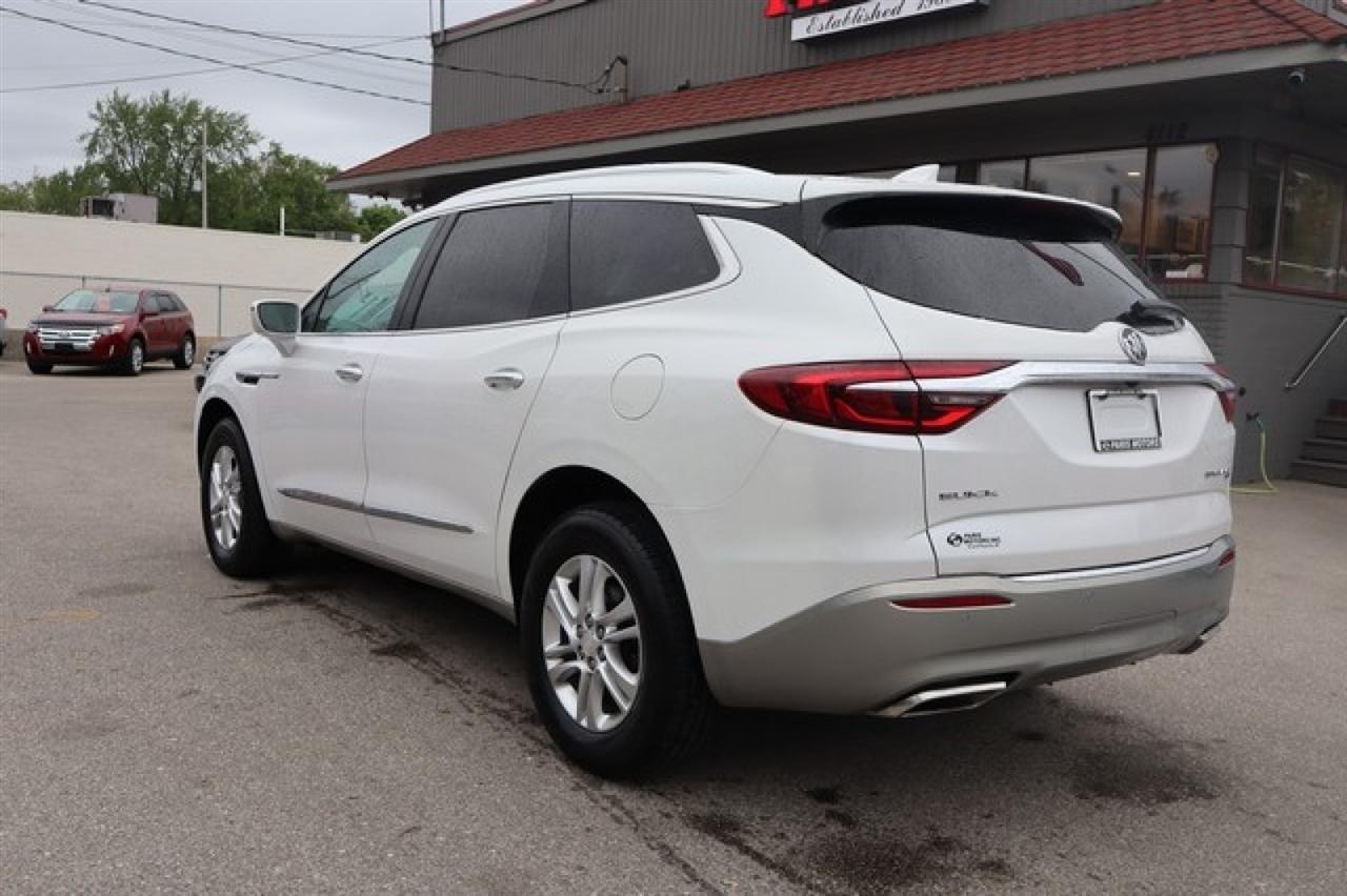Buick Enclave  2018