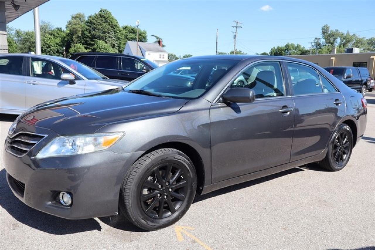Toyota Camry  2010