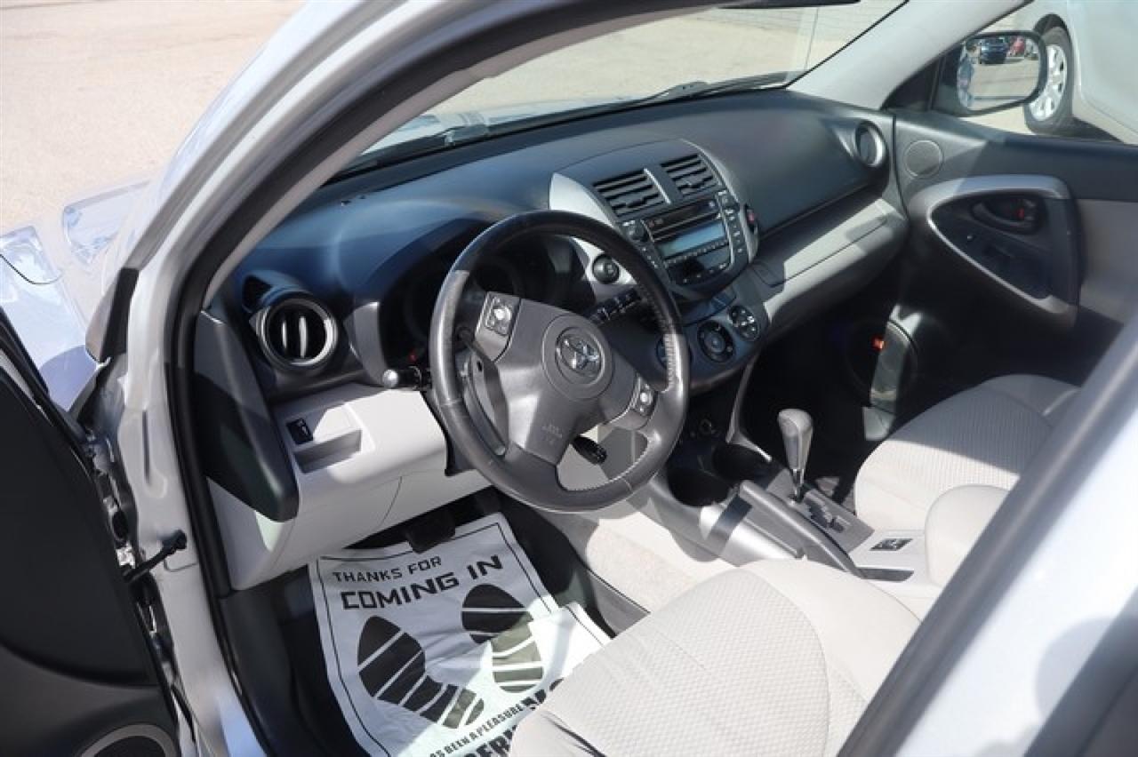 Toyota RAV4  2007