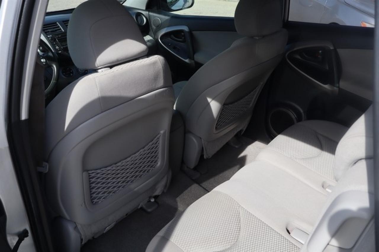 Toyota RAV4  2007