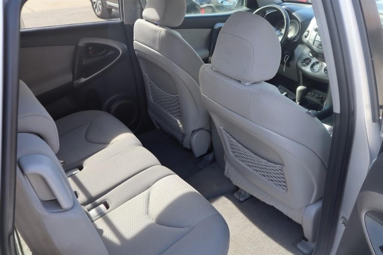 Toyota RAV4  2007