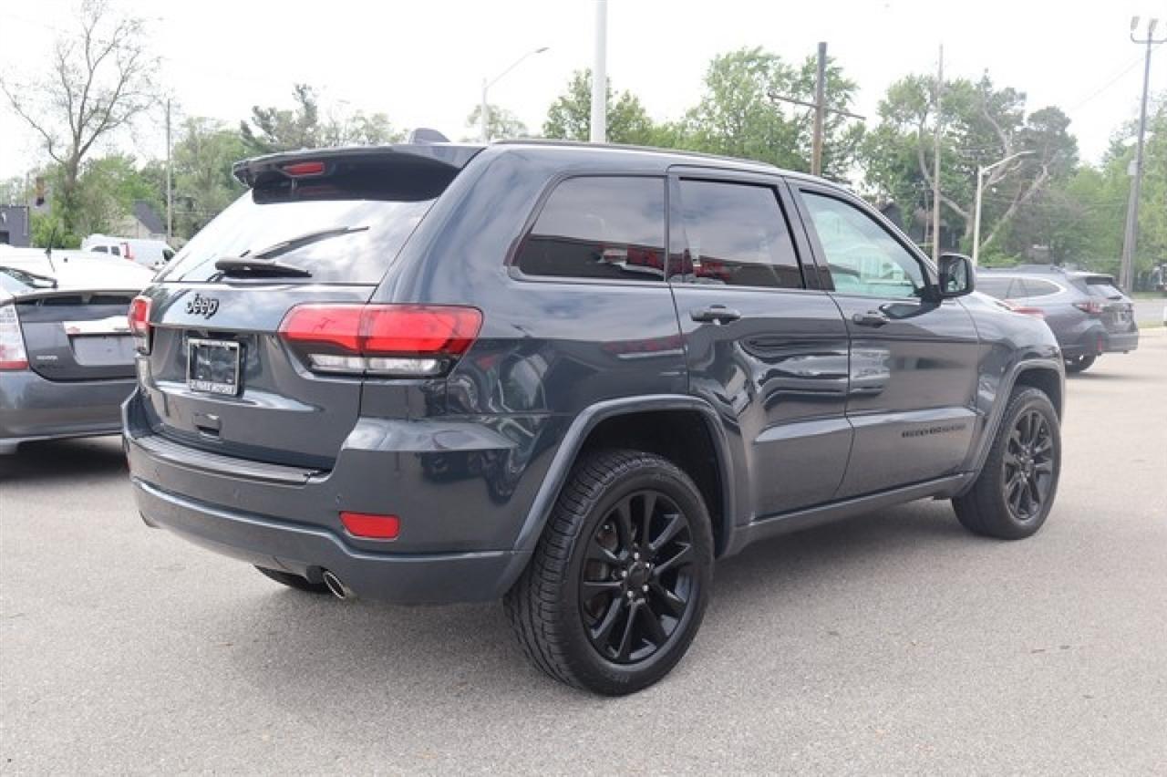 Jeep Grand Cherokee  2017