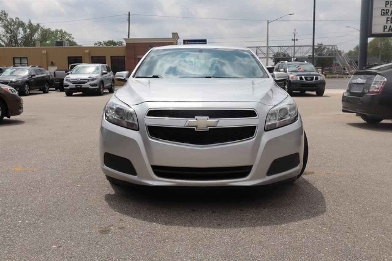Chevrolet Malibu  2013