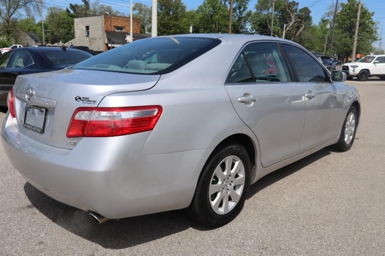 Toyota Camry  2009