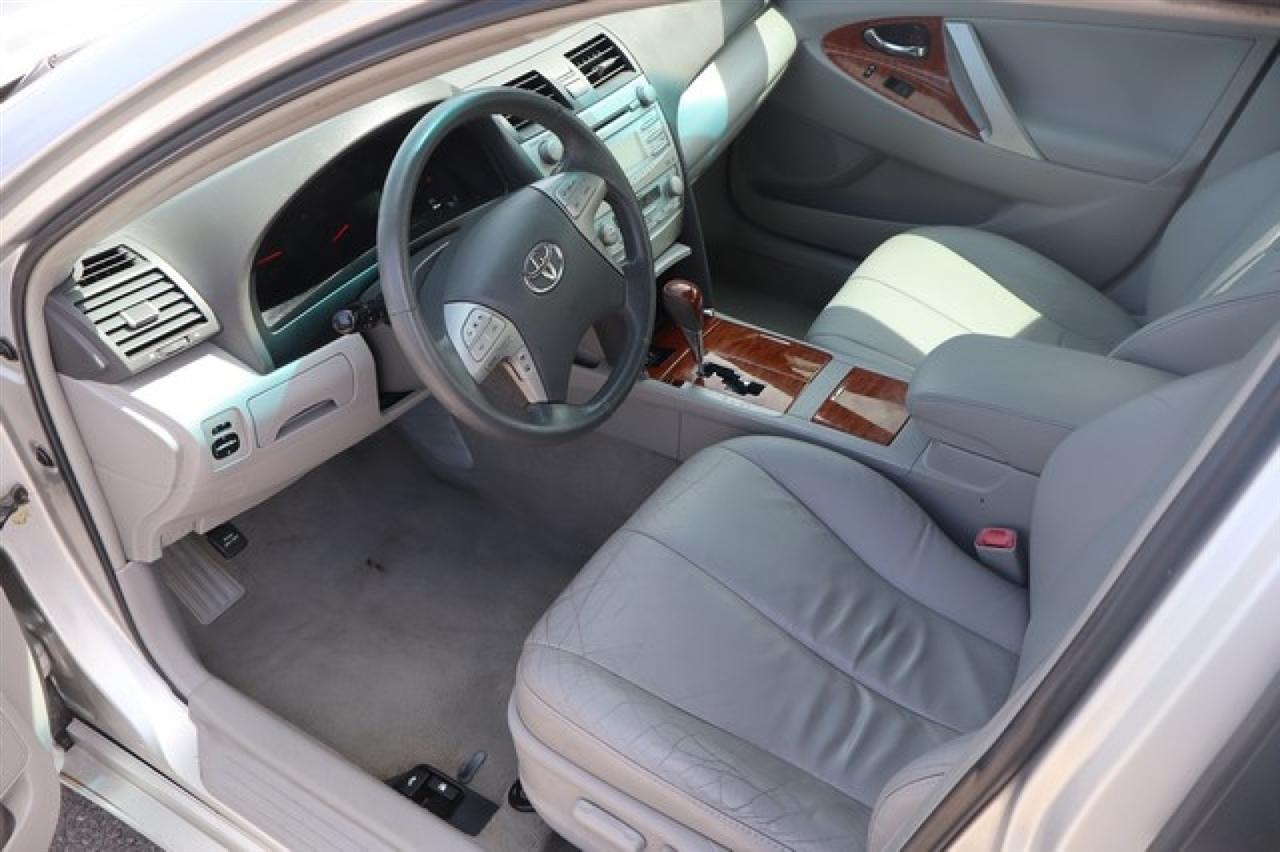 Toyota Camry  2009
