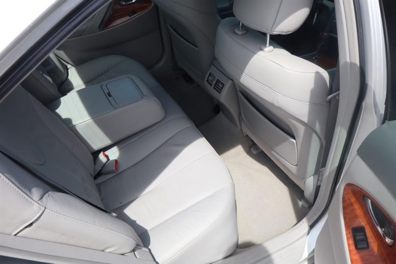 Toyota Camry  2009