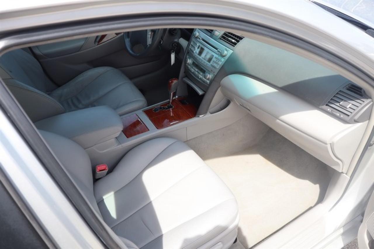 Toyota Camry  2009