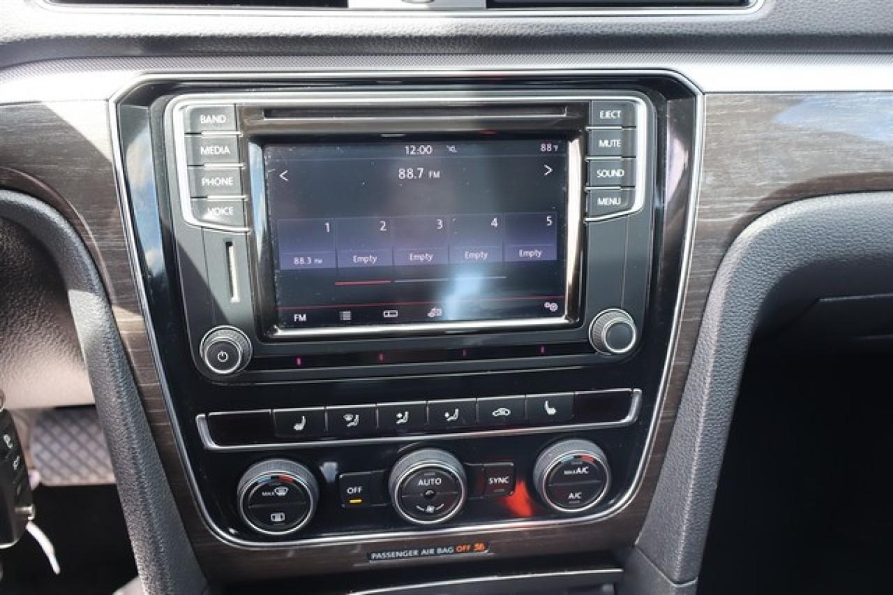 Volkswagen Passat  2016