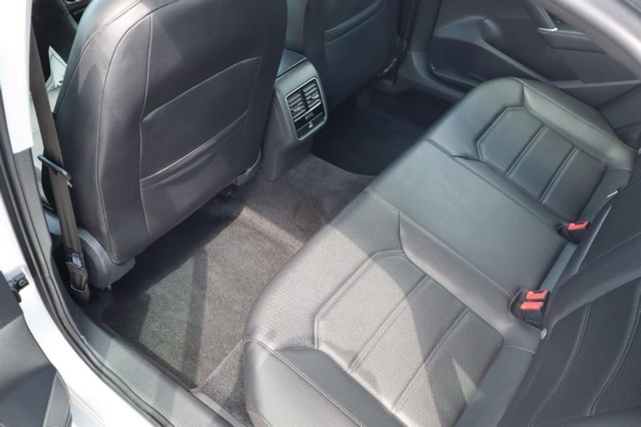 Volkswagen Passat  2016