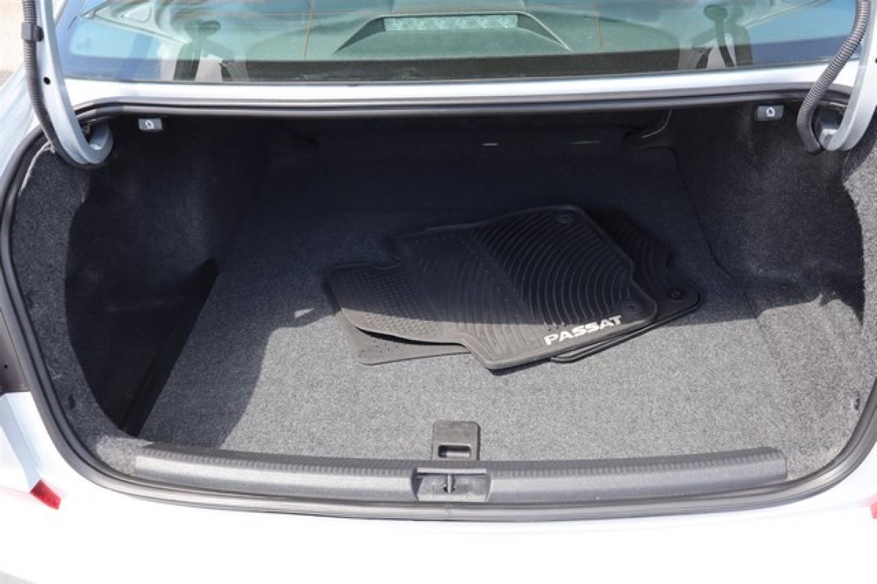 Volkswagen Passat  2016