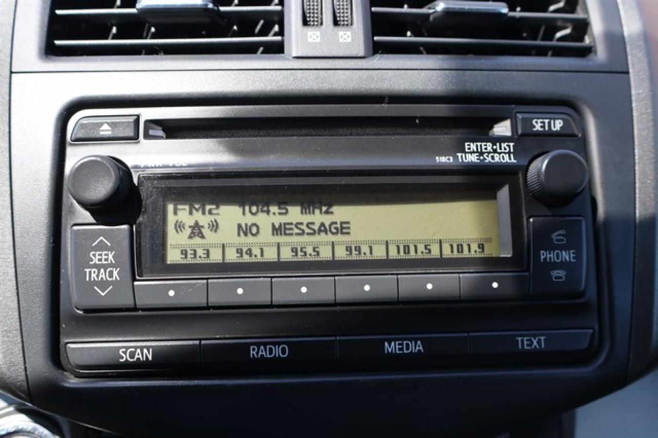 Toyota RAV4  2012