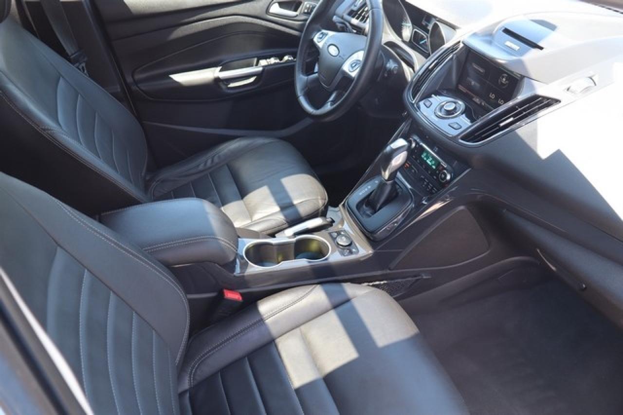 Ford Escape  2015