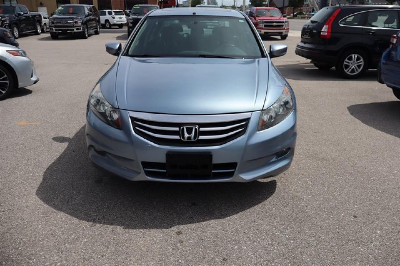 Honda Accord  2011