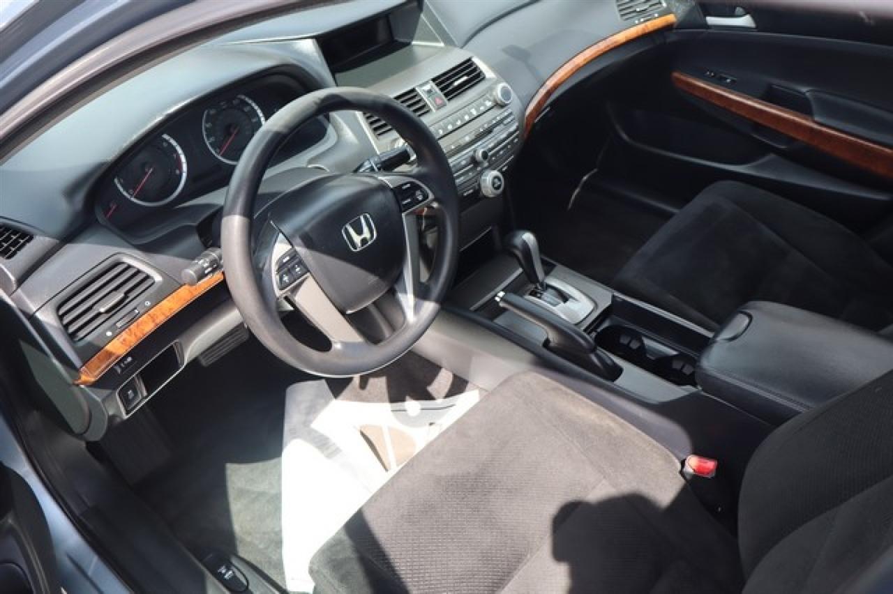 Honda Accord  2011