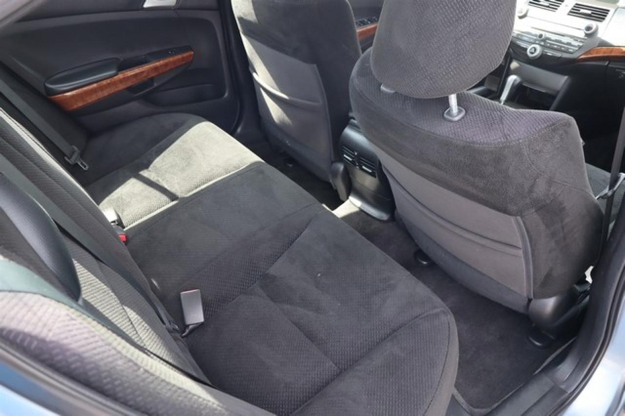 Honda Accord  2011