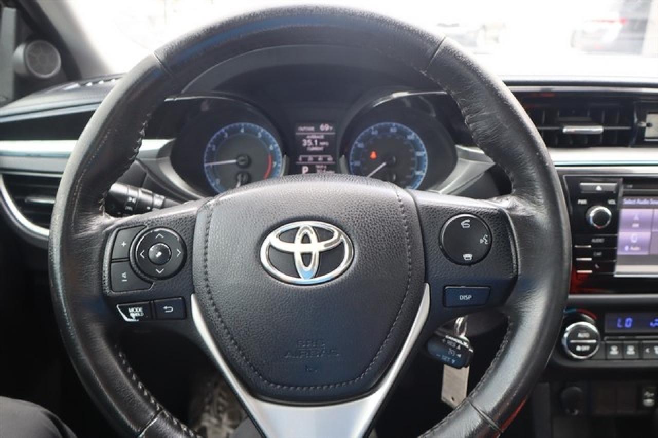 Toyota Corolla  2015