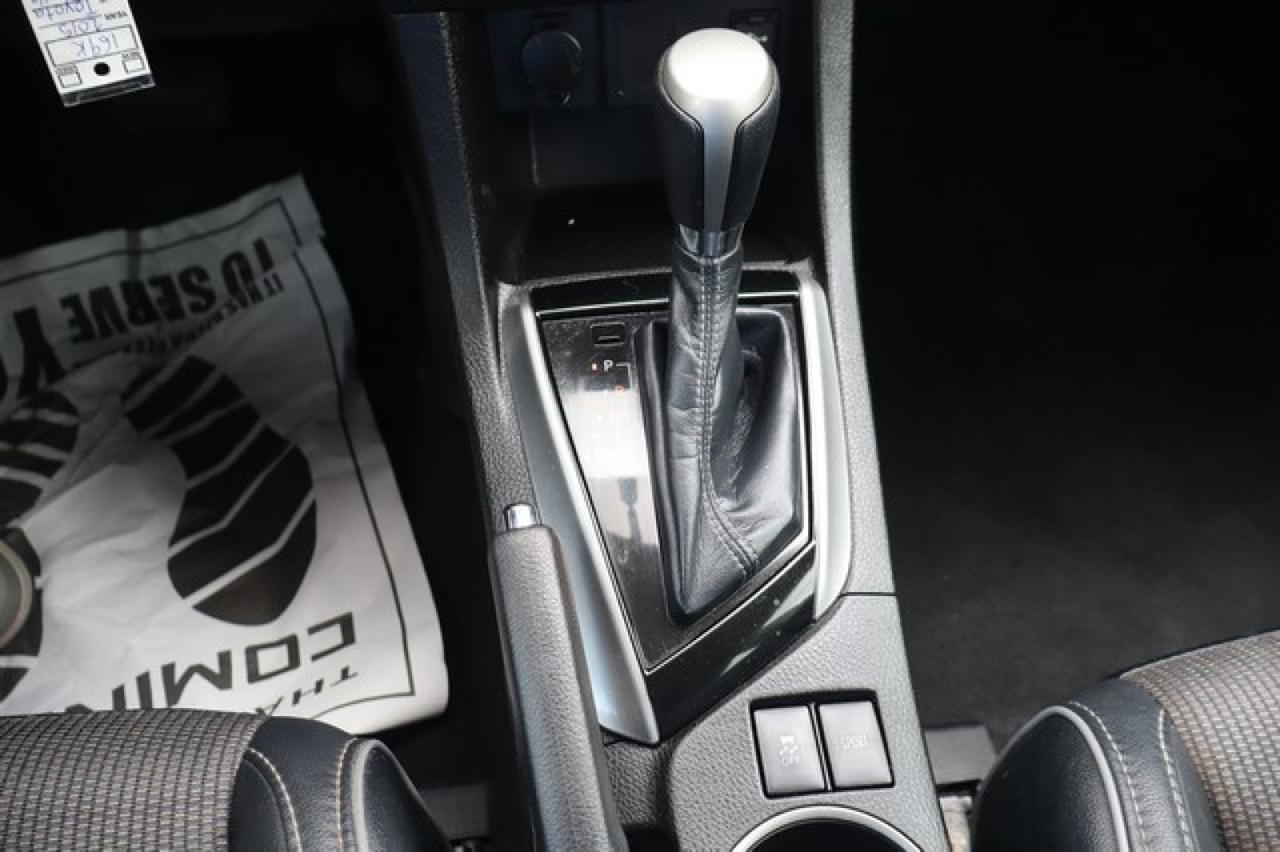 Toyota Corolla  2015
