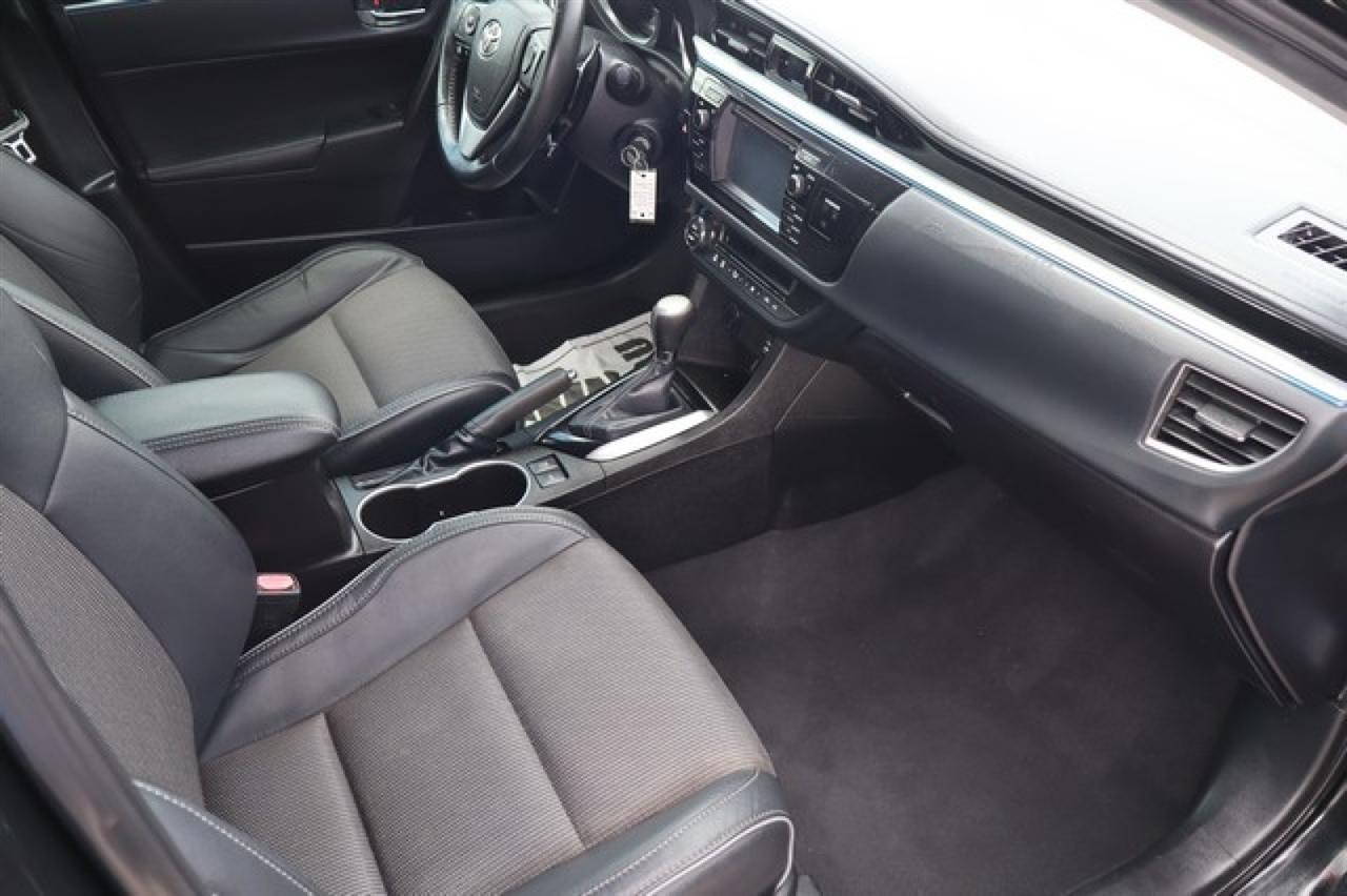 Toyota Corolla  2015