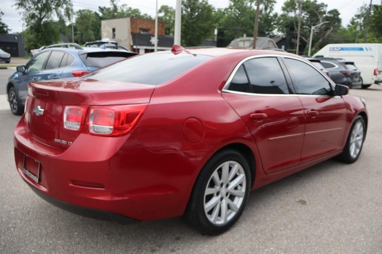 Chevrolet Malibu  2013